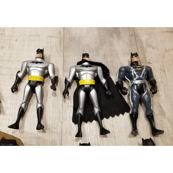 Vintage Kenner Batman Animated Series Figure Lot Of 12 Batcycle Quicktek Tank - Picture 2 of 7